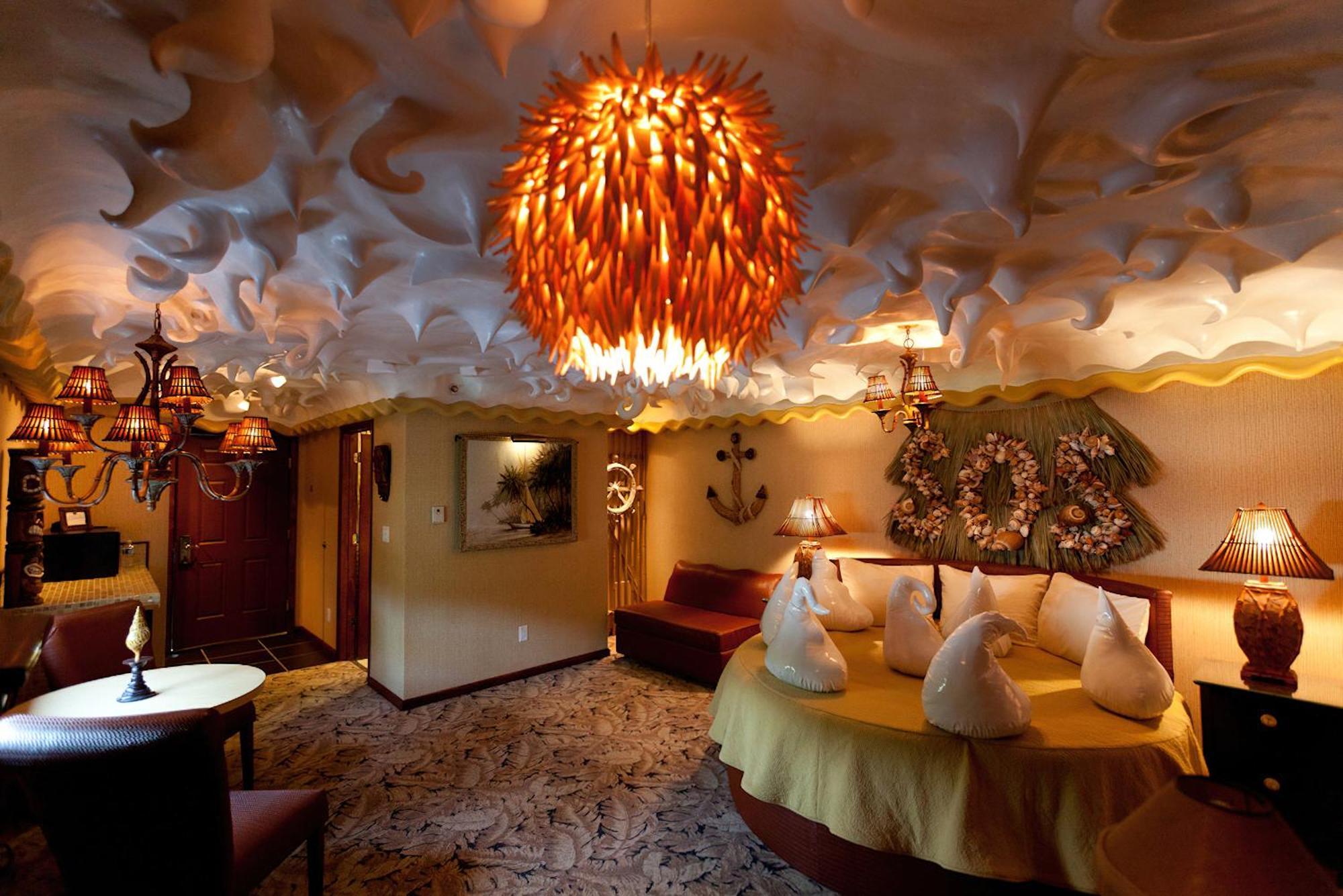 Hotel The 5*
